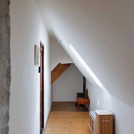 Opera Darte Appartement *